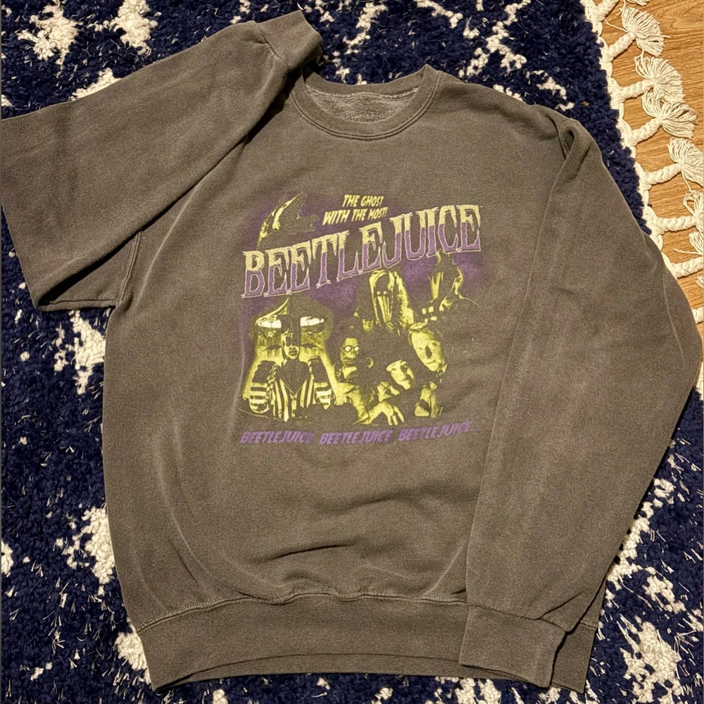 Beetlejuice Graphic Unisex Sweatshirt